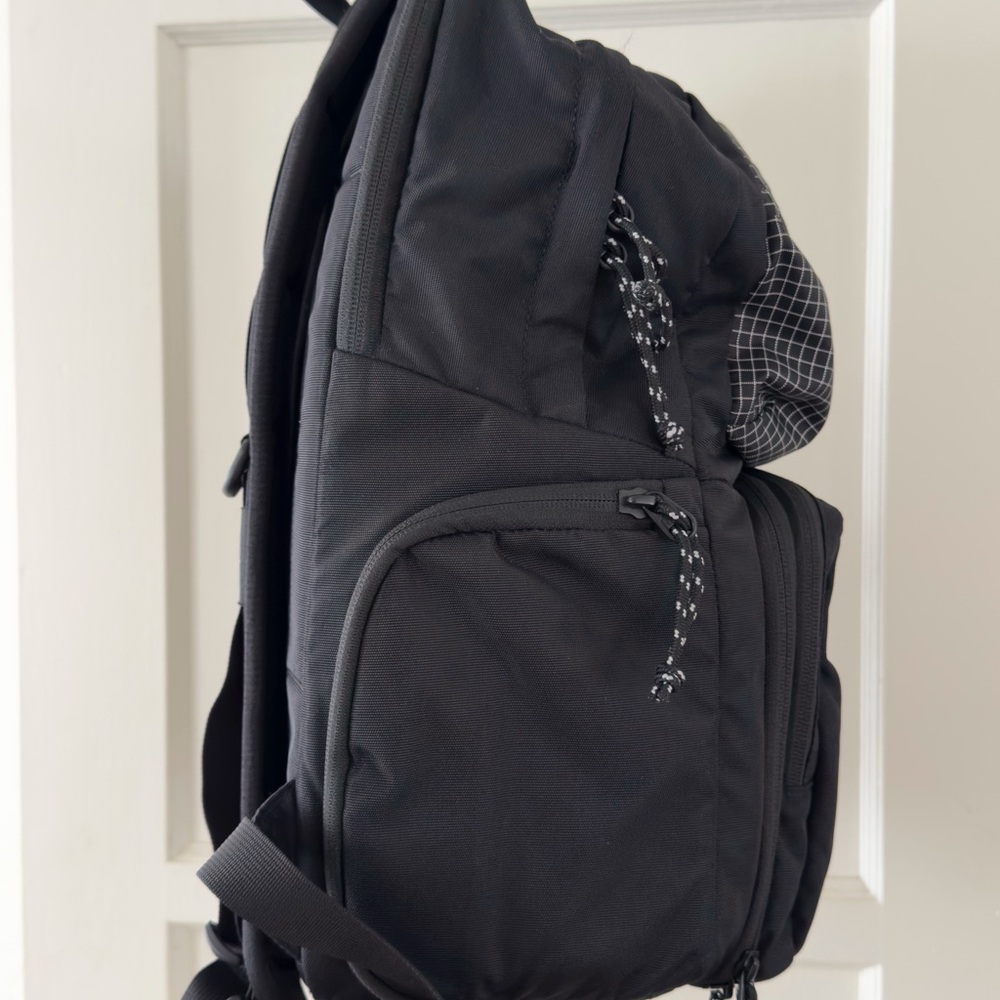 Long Weekend Moro Backpack With Camera Cube - image 4